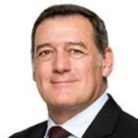 Russell Saunders