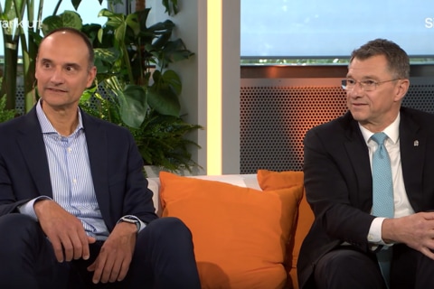 Swift and Standard Chartered: Pioneering the future of cross-border payments through blockchain